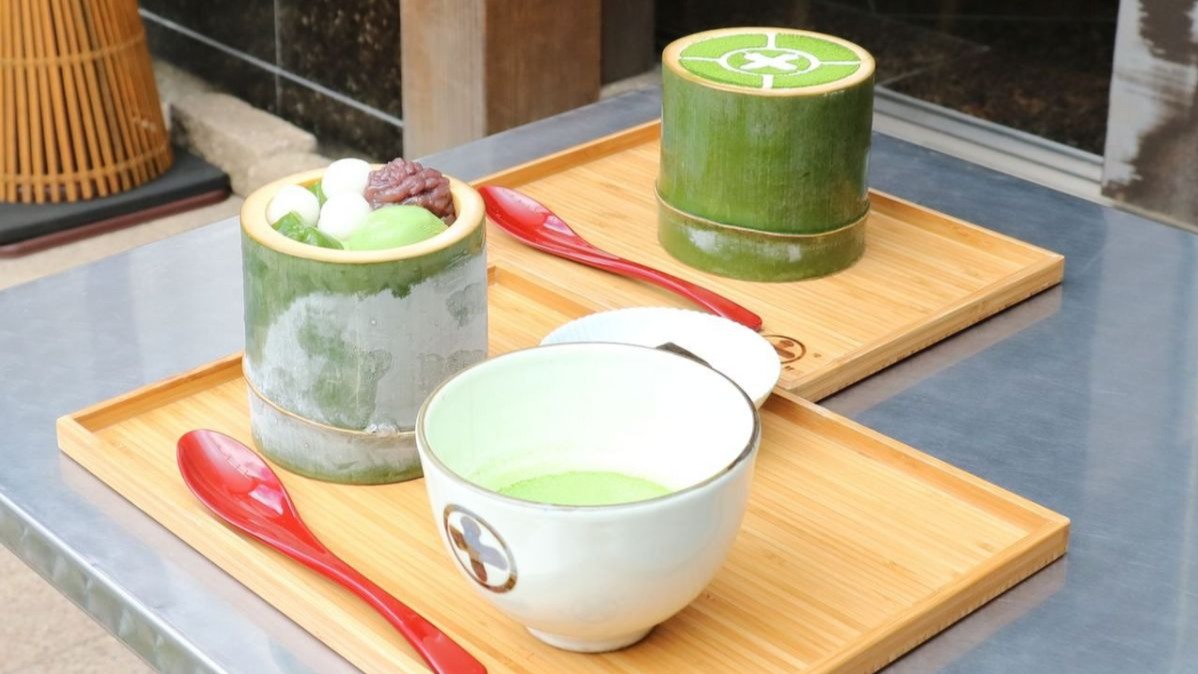 Uji matcha,  matcha tea,  Japanese green tea,  matcha tourism,  Nakamura Tokichi Honten,  Tsujirihei Honten,  matcha heritage,  matcha powder,  traditional tea,  Kyoto matcha