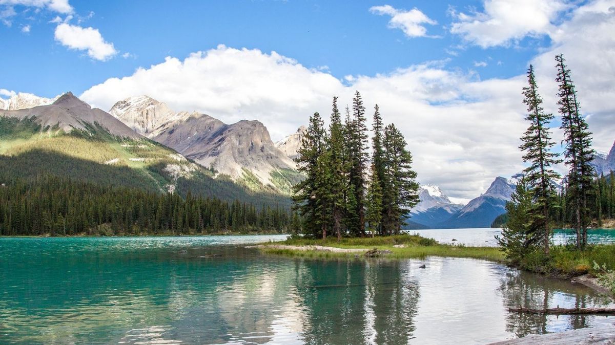 Canada remote islands revival,  sustainable island development,  renewable energy in Canadian islands,  eco-tourism and cultural tourism,  local food production and traditions,  Indigenous community partnerships,  climate change solutions for islands,  self-sufficient island economies,  preserving island heritage,  small community resilience