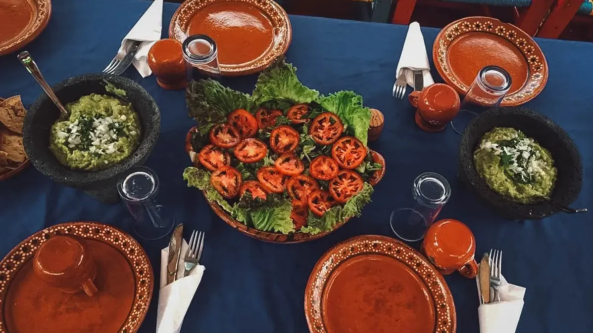 Eat What You Want Pay What You Can Mexico City,  Masala y Ma&iacute;z,  Mexico City restaurants,  pay what you can dining,  radical hospitality,  gentrification in Mexico City,  community dining Mexico,  Michelin restaurants in Mexico City,  affordable food Mexico City,  cultural dining initiatives Mexico