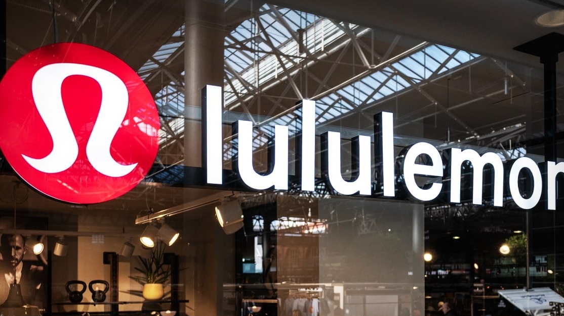 Lululemon,  tariffs,  weaker sales,  athletic apparel,  retail challenges,  supply chain,  consumer spending,  e commerce