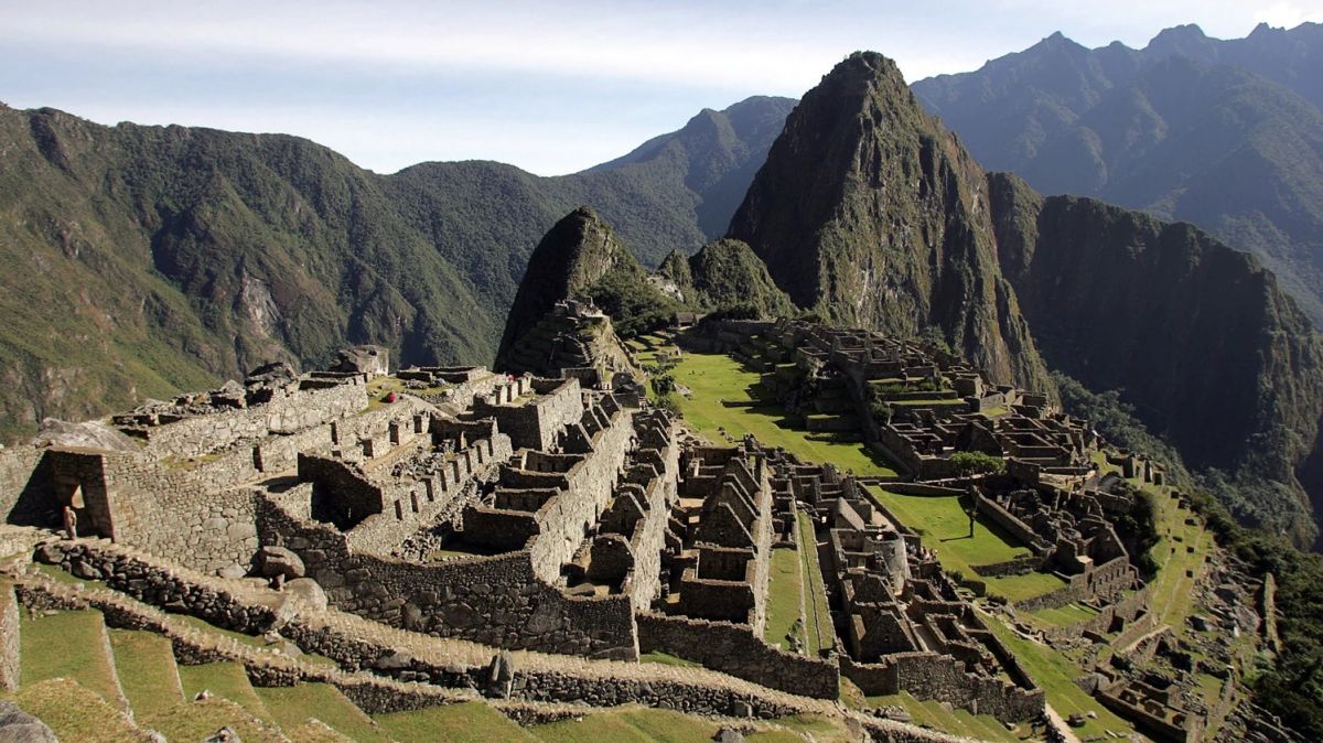 Peru,  archaeology,  lost city,  Pe&ntilde;ico,  Caral,  ancient civilizations,  Americas,  desert,  history,  research