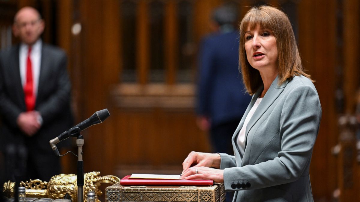 UK,  government,  borrowing,  August,  finances,  ONS,  debt,  deficit,  economy,  fiscal policy