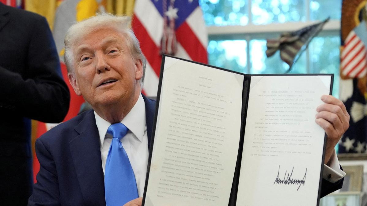 Trump,  H 1B visa,  immigration,  India,  technology,  US economy,  fee,  talent,  tech industry,  innovation