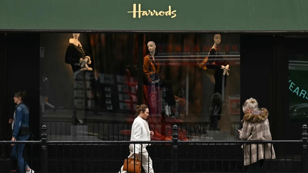 Harrods,  data breach,  third party vendor,  customer data,  phishing,  cyber security,  UK retail,  personal identifiers,  supply chain vulnerability,  zero trust