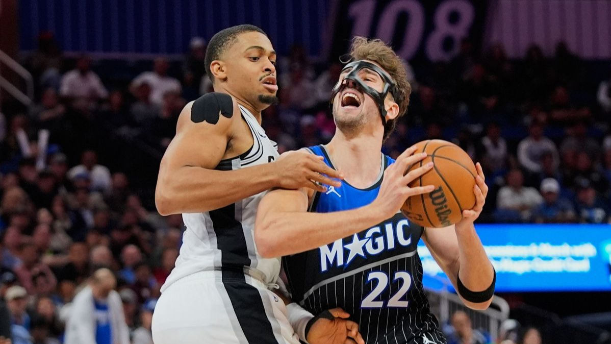 analysis of Luke Kornet&rsquo;s game-sealing block vs Franz Wagner,  late-game defensive heroics in Spurs vs Magic thriller,  how Kornet&rsquo;s clutch block changed the outcome,  breakdown of final defensive sequence between Kornet and Wagner, Luke Kornet,  Franz Wagner,  Spurs vs Magic, San Antonio Spurs,  Orlando Magic