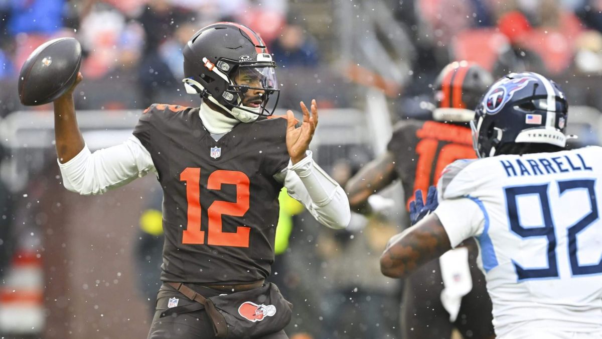 Titans vs Browns,  Cam Ward,  Shedeur Sanders,  Tony Pollard, Cleveland Browns,  Tennessee Titans, impact of Browns&rsquo; defensive and special teams blunders,  how mistakes cost Browns vs Titans,  analysis of Cleveland&rsquo;s errors in loss to Titans,  critical miscues affecting Browns&rsquo; performance