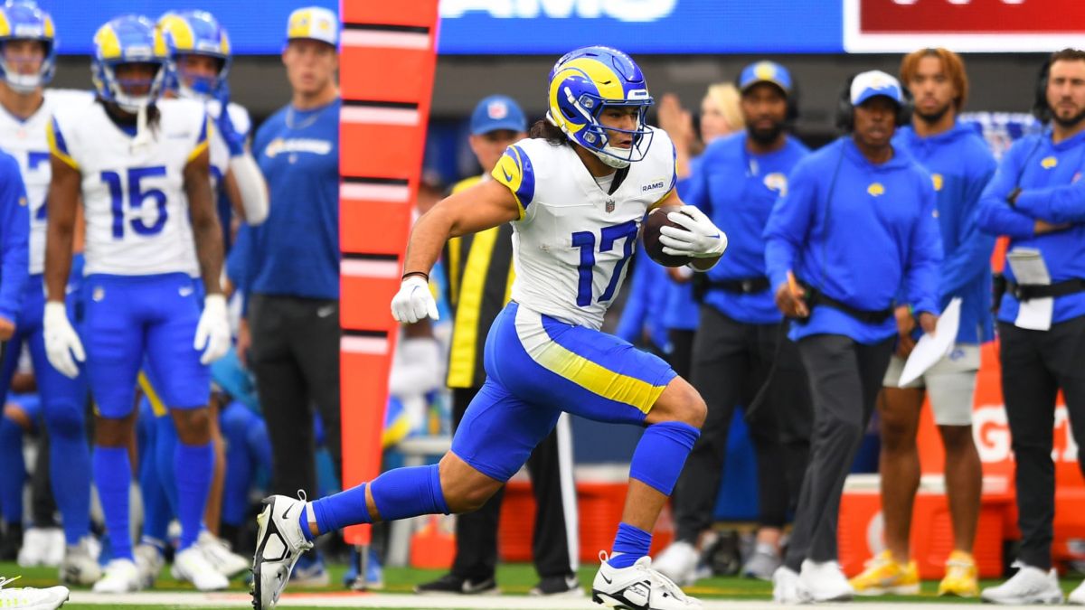 Rams vs Cardinals,  Los Angeles Rams,  Arizona Cardinals,  Matthew Stafford,  Puka Nacua, Matthew Stafford, Matthew Stafford stellar performance vs Cardinals,  key defensive takeaways in Rams rivalry win,  analysis of Rams defensive impact vs Cardinals,  how Stafford led Rams in rivalry game