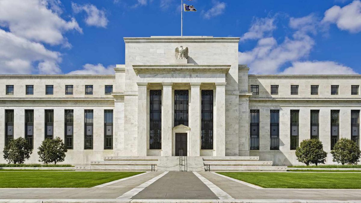 mortgage rates,  Federal Reserve,  interest rate cut, housing market,  Fed policy, future outlook for mortgage rates after Fed cut,  impact of anticipated interest rate cut on mortgages,  how Federal Reserve policy affects home loans,  expected changes in mortgage rates following Fed decision,  analysis of housing market after rate reduction