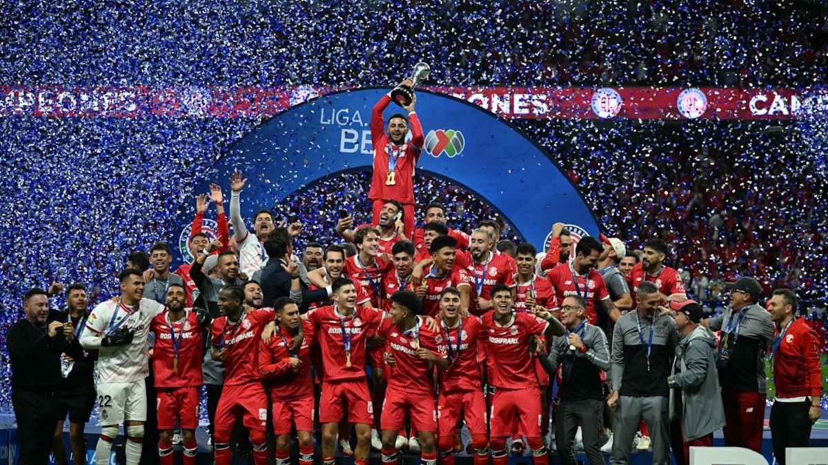 Toluca,  Tigres,  Apertura 2025,  Liga MX Champion, Toluca victory, why Toluca victory secured back to back championship,  historic significance of Toluca Liga MX title win,  Toluca tying second most Liga MX titles,  impact of consecutive championships on Toluca legacy,  analysis of Toluca&rsquo;s dominance in Liga MX era