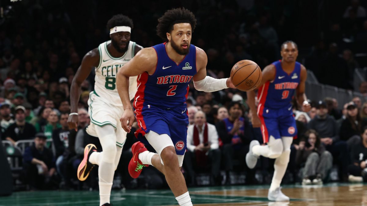 Pistons vs Celtics,  Cade Cunningham,  Jaylen Brown, how Cade Cunningham controlled tempo vs Celtics,  analysis of Cade Cunningham 32 point double double,  impact of Cunningham&rsquo;s performance on Pistons Celtics game,  tempo control by Cade Cunningham in key matchup, Javonte Green,  Caris LeVert