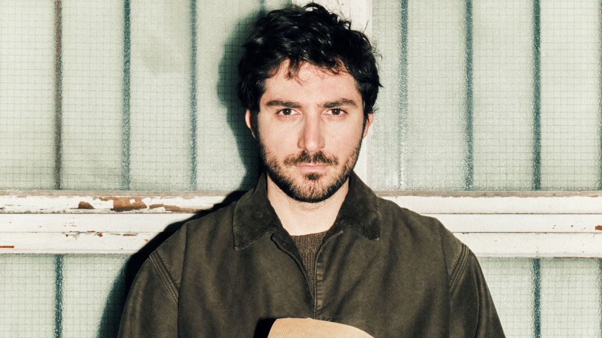 Guillaume Marbeck Godard,  Richard Linklater Nouvelle Vague, Guillaume Marbeck,  Richard Linklater, assessing artistic synergy between Guillaume Marbeck and Linklater,  analysis of Marbeck Linklater collaboration in Paris production,  how Paris setting influenced creative collaboration,  examining collaborative dynamics during Paris film production