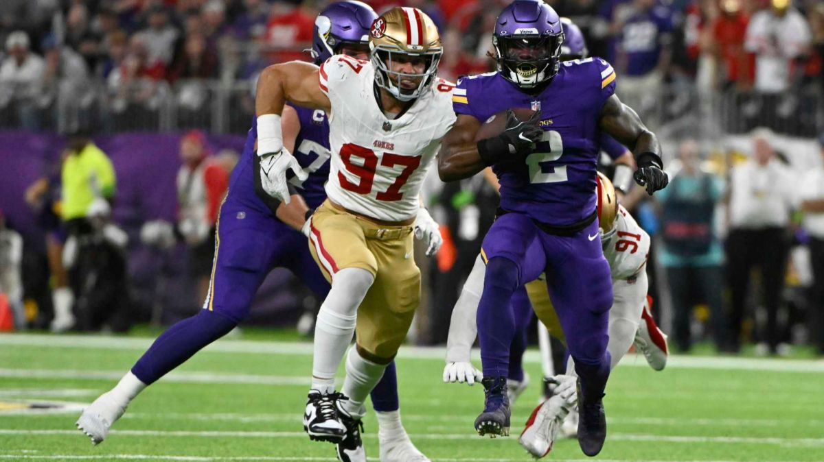 Jake Tonges 49ers stats,  Jake Tonges Sunday Night Football,  George Kittle injury replacement,  Jake Tonges touchdown vs Bears,  49ers tight end depth chart,  Jake Tonges fantasy football week 17,  Brock Purdy to Jake Tonges,  Jake Tonges Cal football,  49ers vs Bears SNF highlights,  Jake Tonges receiving yards