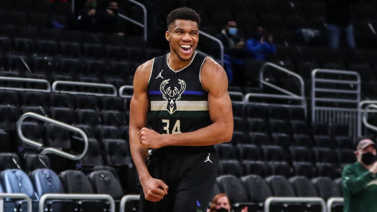 Giannis Antetokounmpo 24 points vs Hornets,  Milwaukee Bucks vs Charlotte Hornets recap,  Giannis 11-of-15 shooting stats,  Bobby Portis 25 points bench,  Doc Rivers all time wins record,  NBA scores December 29 2025,  Giannis Antetokounmpo injury update today,  Miles Bridges ankle injury Hornets,  Milwaukee Bucks back to back wins,  Brandon Miller 31 points vs Bucks