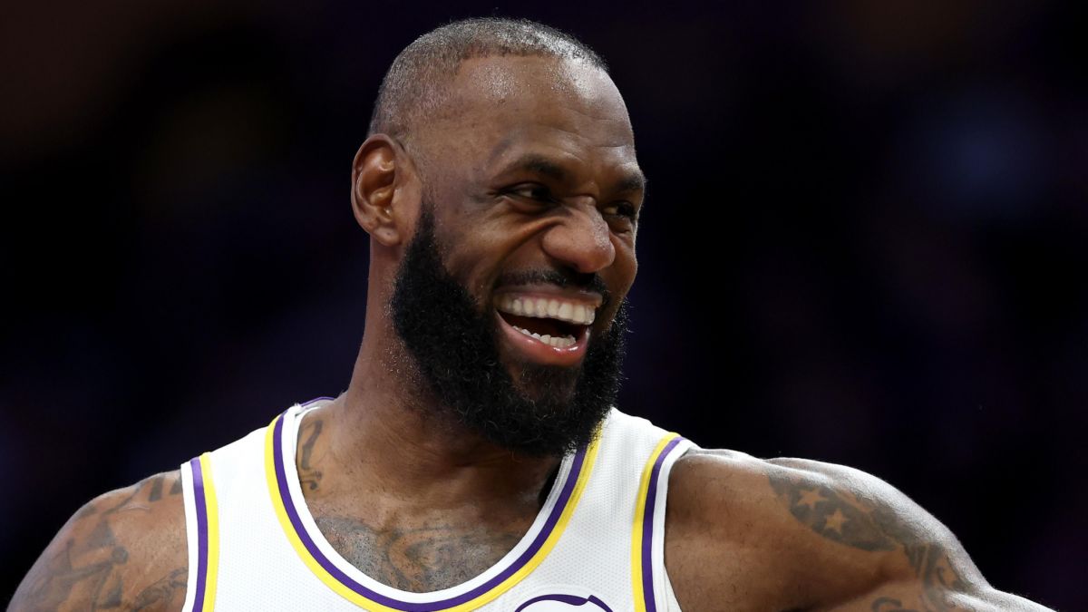 LeBron James 41st birthday Lakers,  LeBron James 23rd NBA season,  oldest player in NBA 2025,  LeBron James vs Father Time,  Lakers LeBron birthday video,  LeBron James year 23 stats,  NBA longevity records LeBron,  LeBron James career milestones 2025,  King James 41st birthday celebration,  Lakers roster 2025 26 season