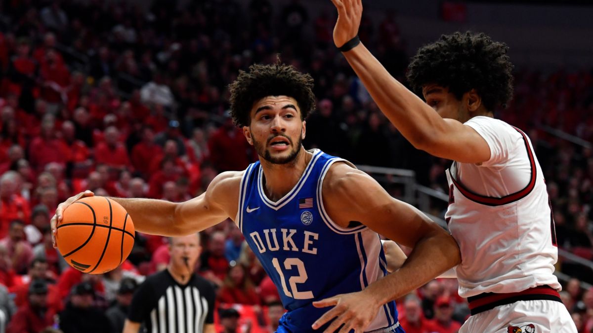 cameron boozer 27 points vs louisville,  duke vs louisville final score 2026,  isaiah evans duke basketball stats,  caleb foster career high vs louisville,  duke blue devils second half comeback,  louisville cardinals basketball loss jan 6,  acc basketball scores january 2026,  cameron boozer shooting percentage duke,  duke basketball winning streak 2026,  ryan conwell louisville highlights