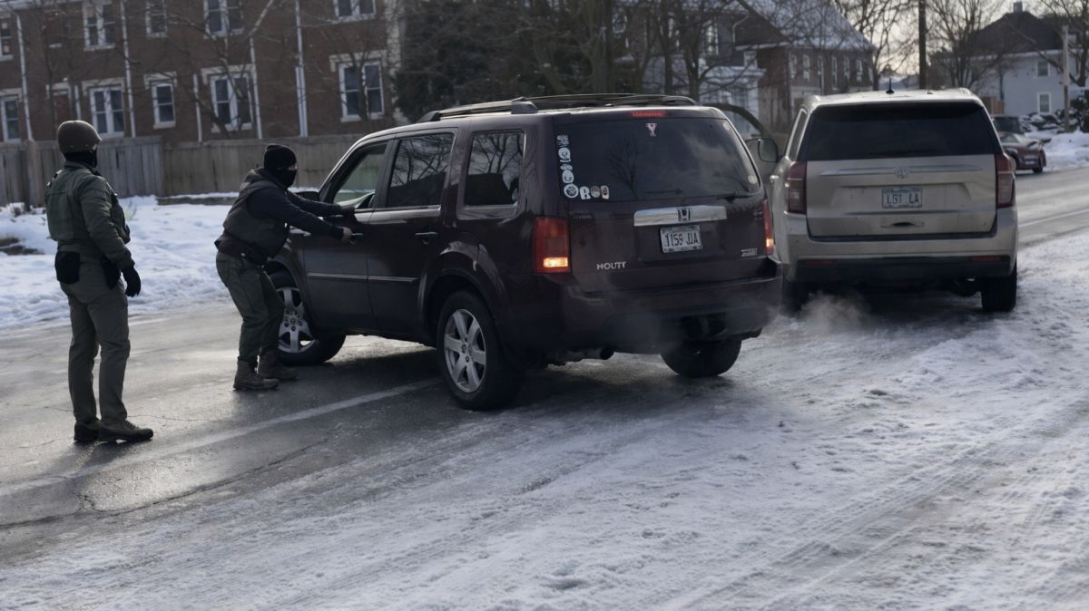 renee good ice shooting,  minneapolis ice protest 2026,  renee nicole good death,  ice agent jonathan ross,  minneapolis fbi ice probe,  renee good honda pilot,  portland avenue shooting,  ice self defense claim,  minneapolis school closures,  tim walz ice response