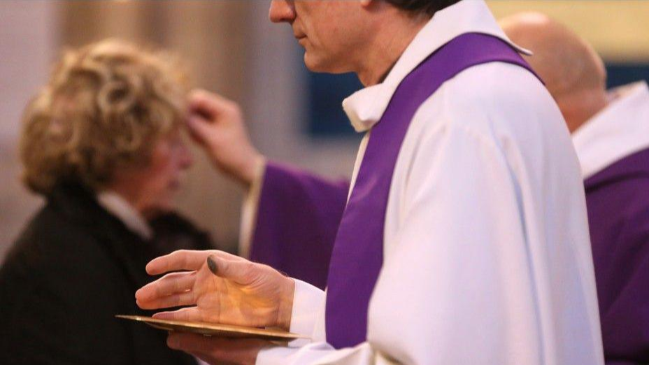 Lent traditions in the North West,  how churches celebrate Lent 2026,  Ash Wednesday services North West,  Lenten charity events UK region,  prayer and fasting during Lent,  community activities for Lent season,  Stations of the Cross North West churches,  Holy Week preparations UK,  modern ways to observe Lent,  church community support during Lent