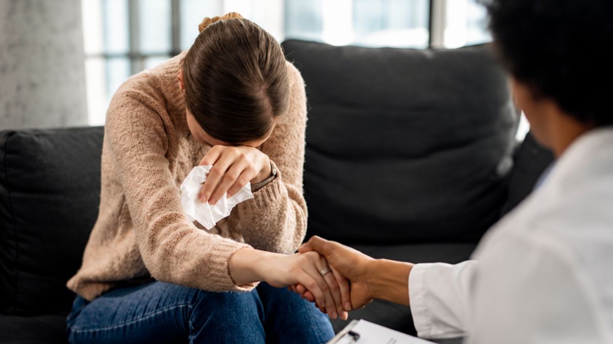 Trauma Release Therapy,  Trauma Release Therapy Hong Kong,  Trauma Healing Hong Kong,  Trauma Recovery Therapy,  Emotional Trauma Therapy,  Trauma Counselling Hong Kong,  Trauma Therapist Hong Kong,  Trauma Release Therapy Harmonia Live,  PTSD Therapy Hong Kong,  Mental Health Therapy Hong Kong
