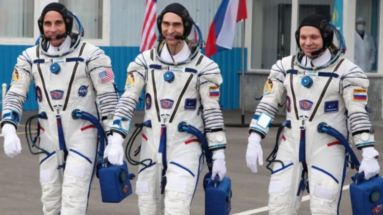 NASA , Cassidy and Behnken,  U.S. space travellers, space, spacewalk, Rubins,  Ryzhikov and Kud-Sverchkov ,  Ryzhikov , Kud-Sverchkov , Cassidy