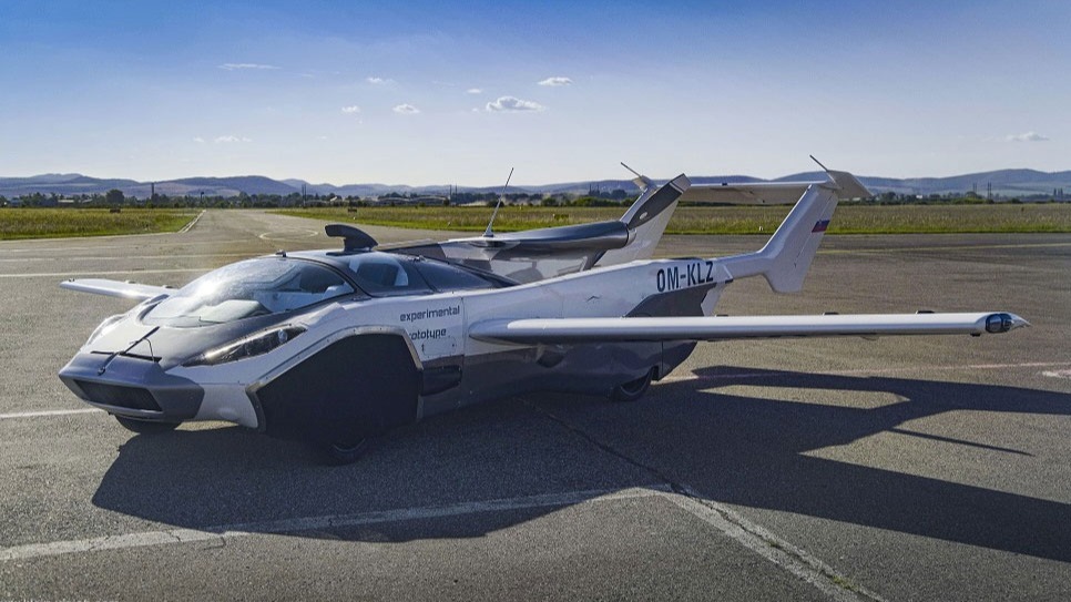 This Car Can Change Into An Airplane Under Three Minutes