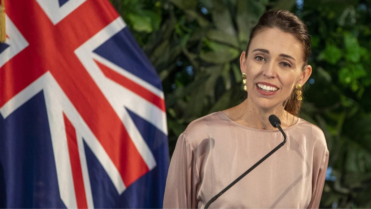 Ardern , Jacinda Ardern, Chris Hipkins. ,  New Zealand , Maori facial tattoo. , Coronavirus ,  New Zealand PM Jacinda Ardern