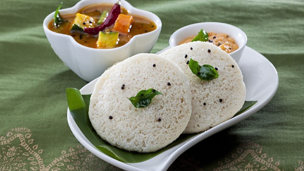 Rava Idli is a delicate,  steamed cake produced using Rava , Idli, South Indian dish, Rava, Break Fast