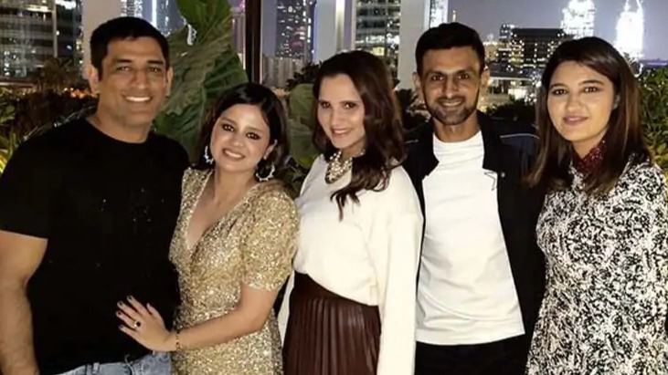 Pakistan cricketer Shoaib Malik , Sania mirza, Tennis player,  Sakshi's birthday, MS Dhoni