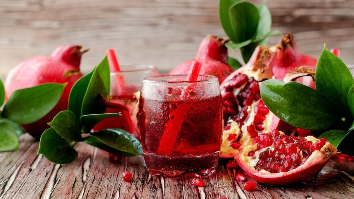 ellagitannin,  punicalagin,  punicalin,  gallic,   ellagic acid, SARS-CoV-2, COVID-19, Pomegranate Peel