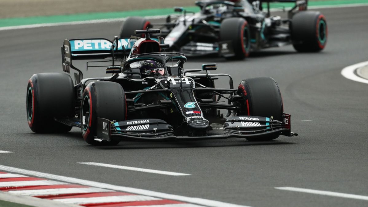 One title holder Lewis Hamilton, Amazon,  atmosphere issues, car racing, formula one car racing