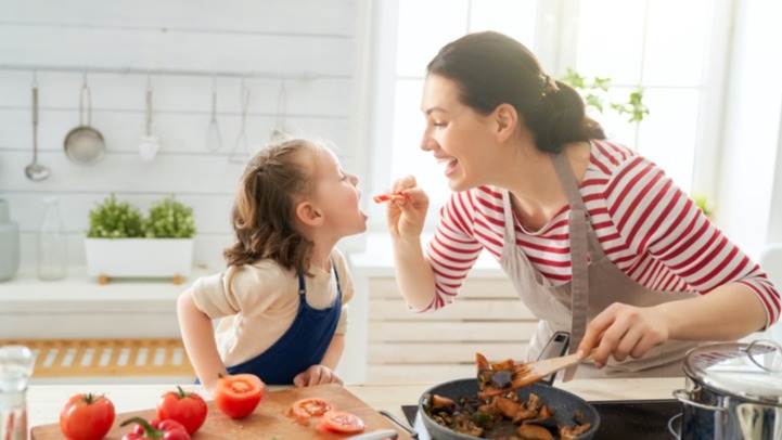 Offer chance to change in accordance with new nourishments ,  Try not to prepare exceptional suppers ,  Regard your kid's craving don't forcibly feed