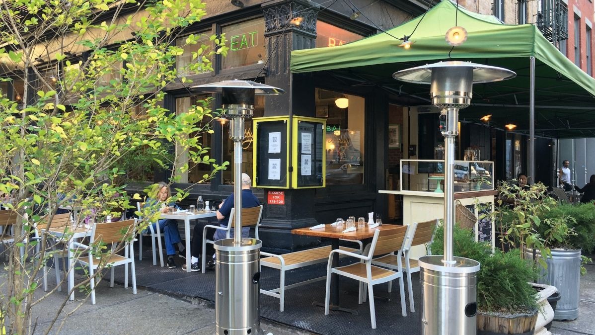 caf&eacute;s, corona, covid, restaurent, USA news