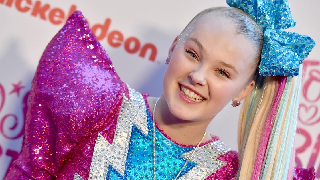 Jojo Siwa Reacts To Board Game Controversy Saying She Had No Idea About The Inappropriate Content