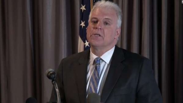 Rusten Sheskey , Jacob Blake, engaged, demonstration, weapon