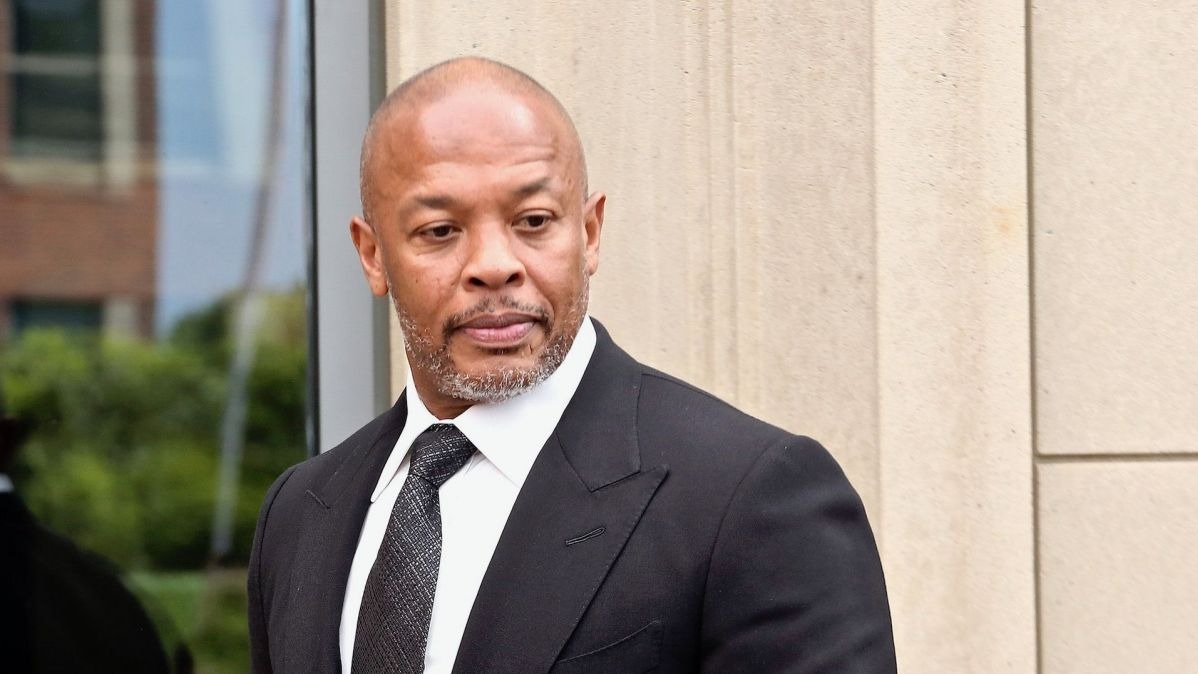 Rapper, producer, entrepreneur , Dr. Dre, Los Angeles,  music chief, California