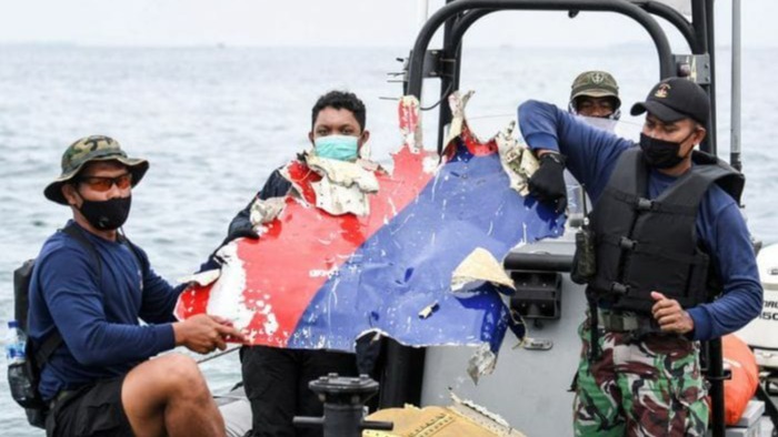 Java ocean, black box,  climate, turbines, Kompas