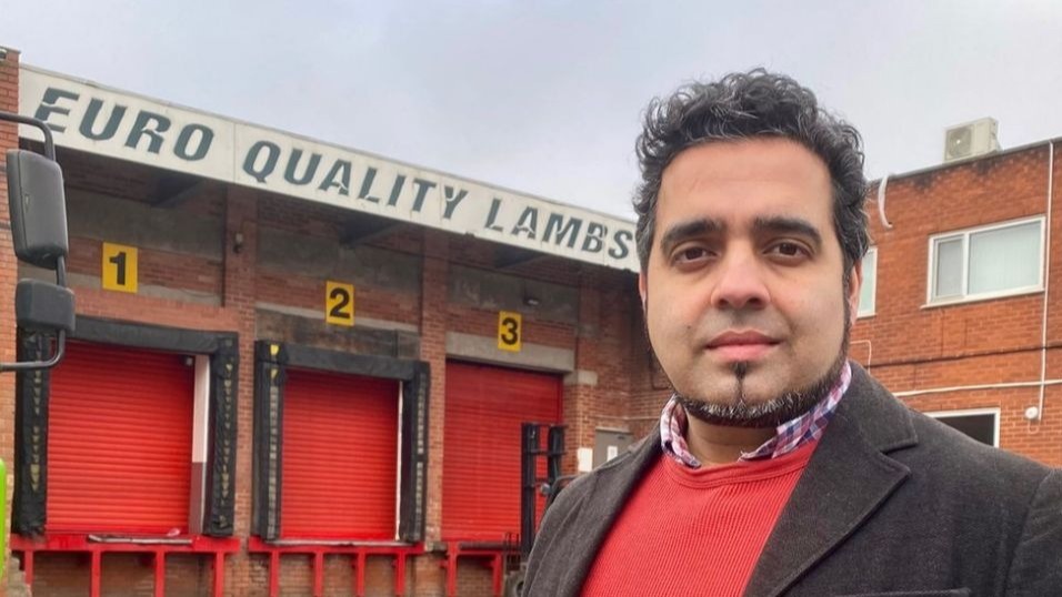 Coronavirus,  French meat shipper , streamlined, building ,  highlights