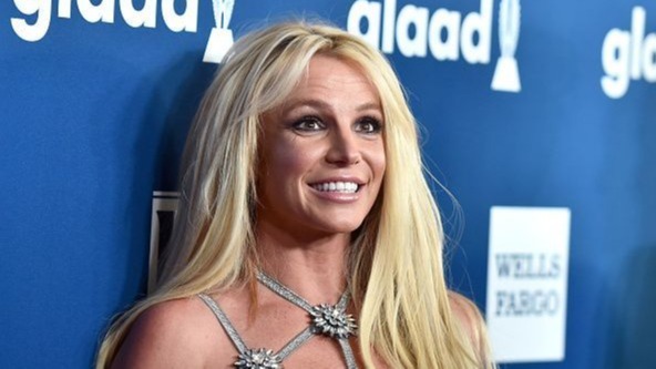 interviewees,  Britney Weapons, Freebritney Case,  Framing, battles