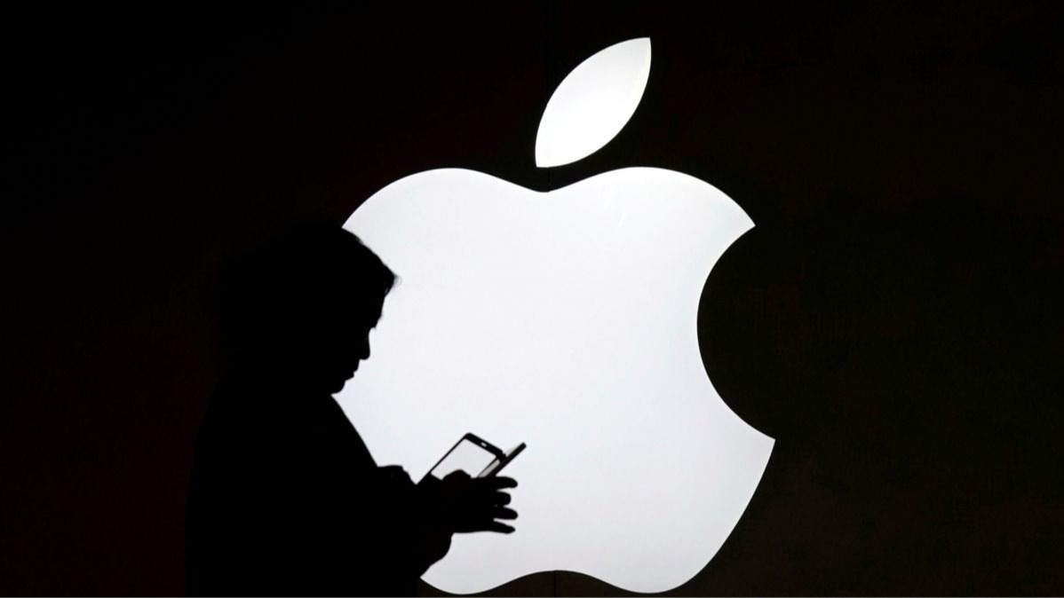 iPhones, Apple ,  Coronavirus, Facebook, WhatsApp ,  Instagram