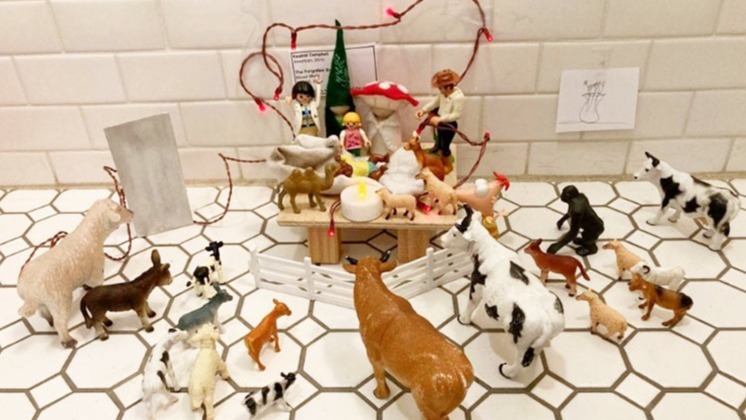 museum label, Campbell, Mother-Daughter, Viral, world