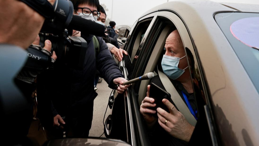 covid-19 , pandemic, Spain,  Italy, animal , Wuhan