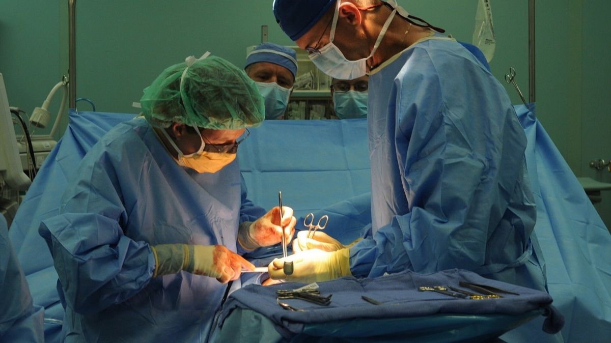 health , sciences, antibiotics ,  laparoscopic , appendectomy