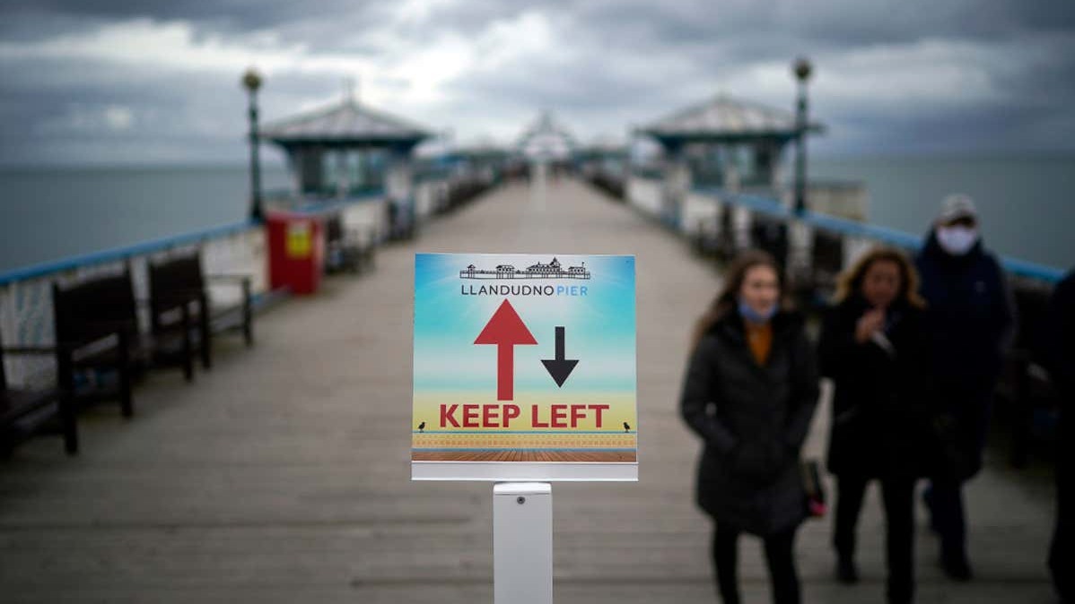 infection , pandemic ,  covid-19 , government,  social distancing