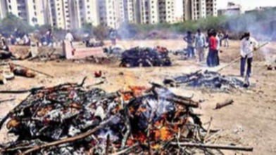 comorbid , the state government was planning an attack. , the Ramnath Ghela Crematorium (RGC), crematoriums were loaded with the dead,  physicians determines