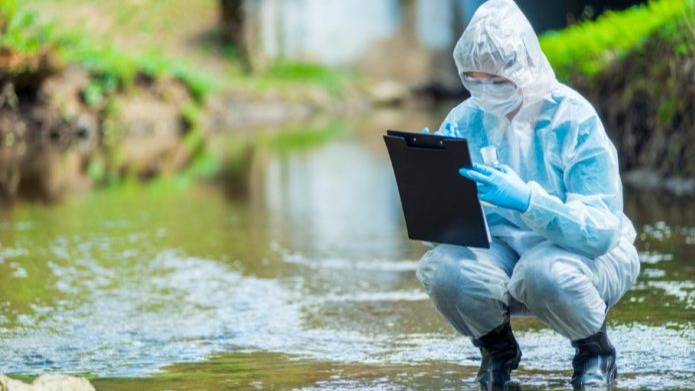 wastewater , United Kingdom, public health,  lucy hubber. Prof andrew singer, Scientists