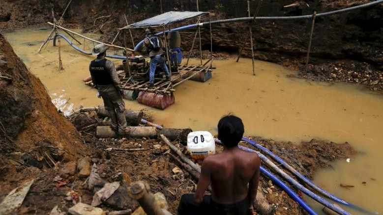 Dario Kopenawa,  native chief, Yanomami clan, Kopenawa,  Junior Hekukari