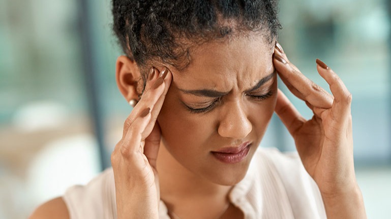 migraine, how to overcome migraine, treatment/management of migraine, diagnosis of migraine, types of migraines, prodorme phase of migraine, postdorme phase of migraine, is migraine a type of headache, headache due to migraine, retinal migraine