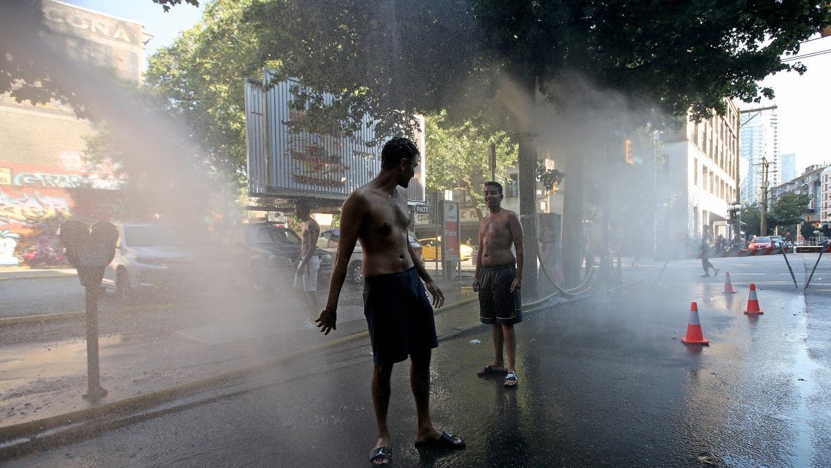 Canada , Dozens die, British Columbia, workers , American Northwest