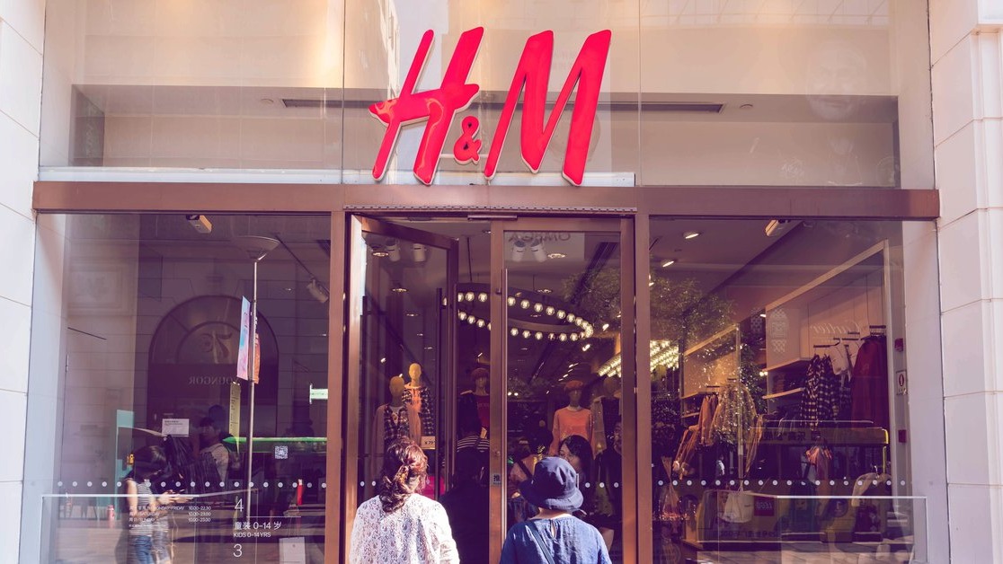 H&M, Fashion, shopping, Western brands, Nike