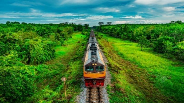 Indian Railways,  Railway Board, business , Kanpur and Prayagraj, semi-fast Vande Bharat trains
