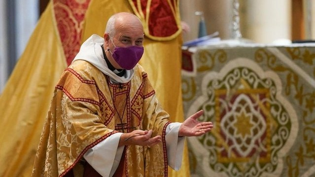 English , Metropolitan Elites, neighborhood , Government , Archbishop Cottrell